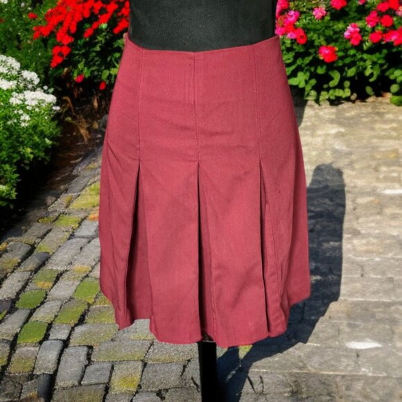 MARMIE WEST (3/4) Vintage 2Pc. Career Suit Burgundy white Gold Button Detail - Picture 3 of 10